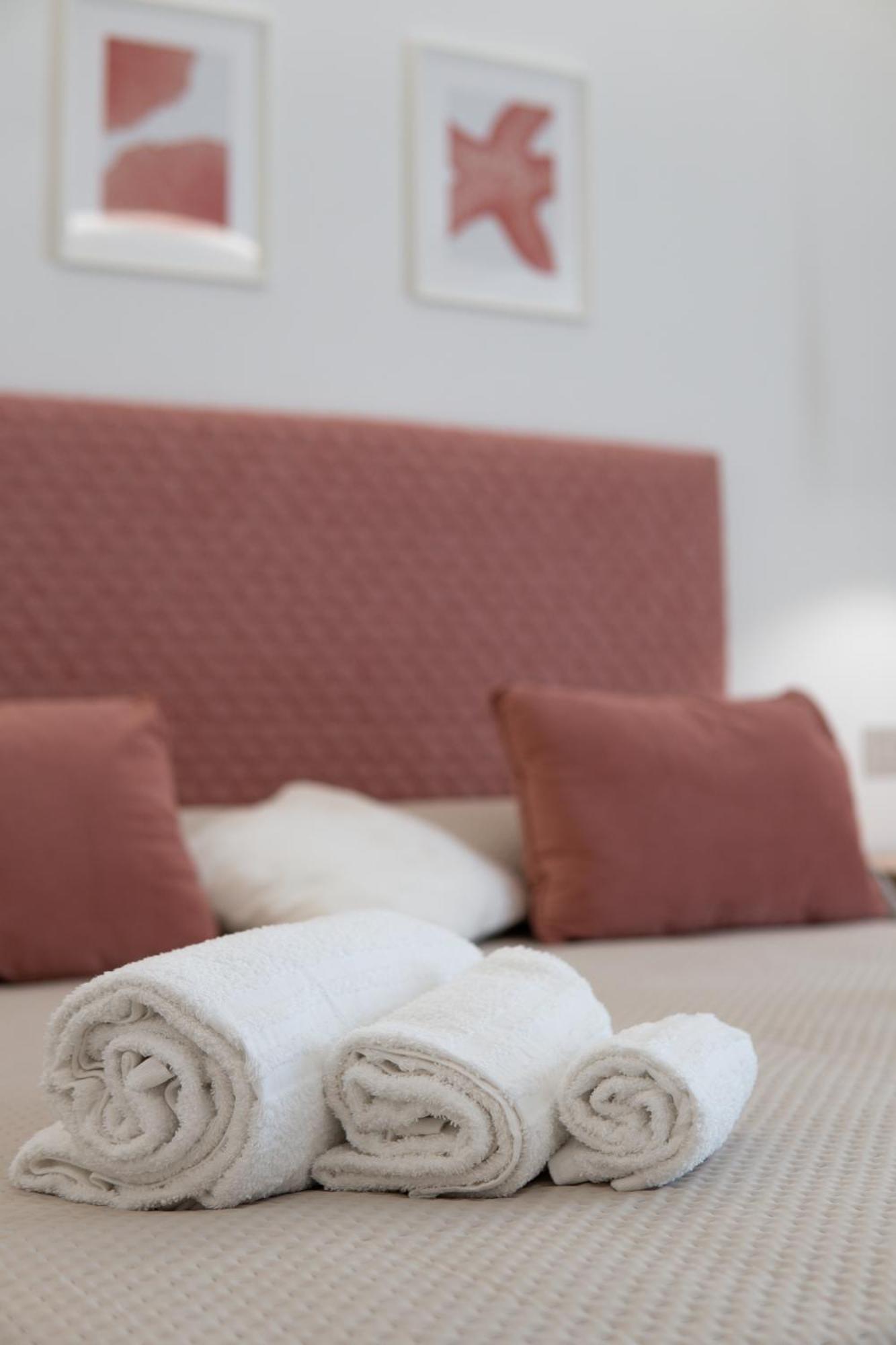 Dicciosu Guest House Budoni Bagian luar foto