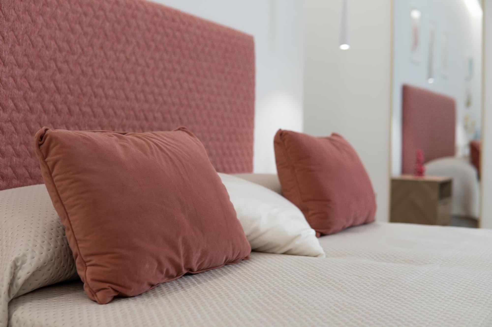 Dicciosu Guest House Budoni Bagian luar foto